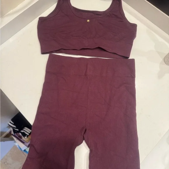 Fabletics Set - Picture 4 of 7